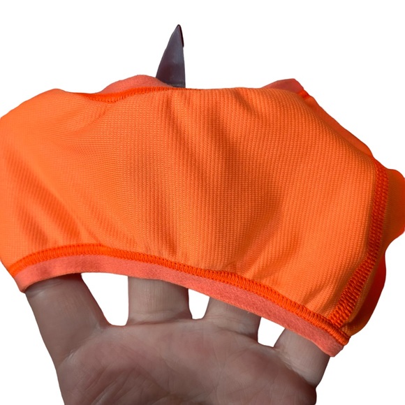 Lululemon Hotty Hot Short II *Long 4"
Highlight Orange - Picture 4 of 6